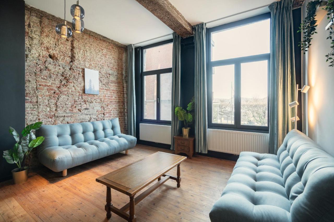 Charming Two-Bedroom River Side Apartment Antwerpen Bagian luar foto