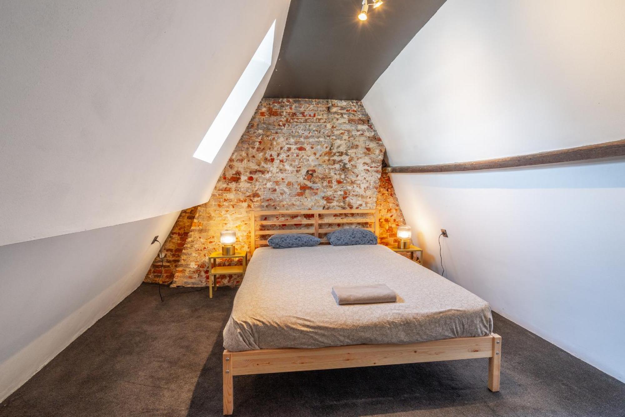 Charming Two-Bedroom River Side Apartment Antwerpen Bagian luar foto