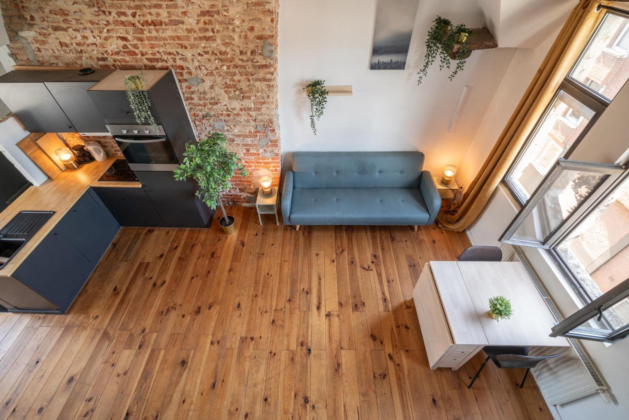 Charming Two-Bedroom River Side Apartment Antwerpen Bagian luar foto