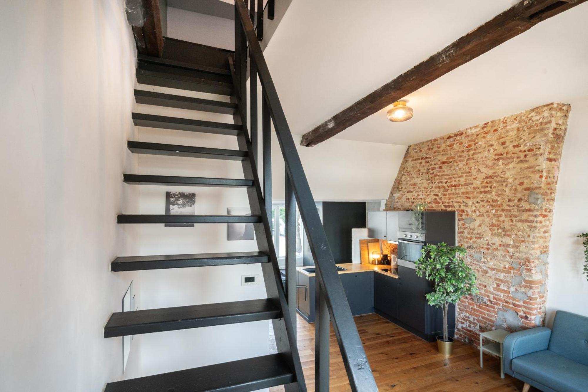 Charming Two-Bedroom River Side Apartment Antwerpen Bagian luar foto